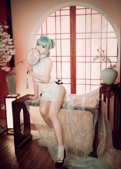 高贵教师被调教张强_720BD在线观看