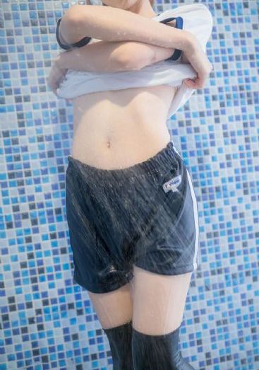 AlexAgrace高潮喷水_HD免费观看最新
