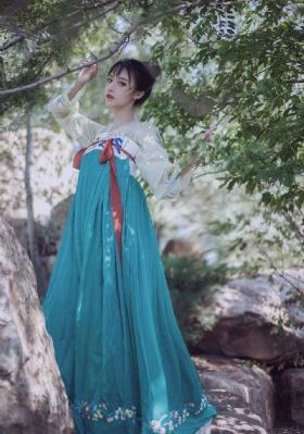 色老久久精品偷偷鲁一区_4K全集免费观看